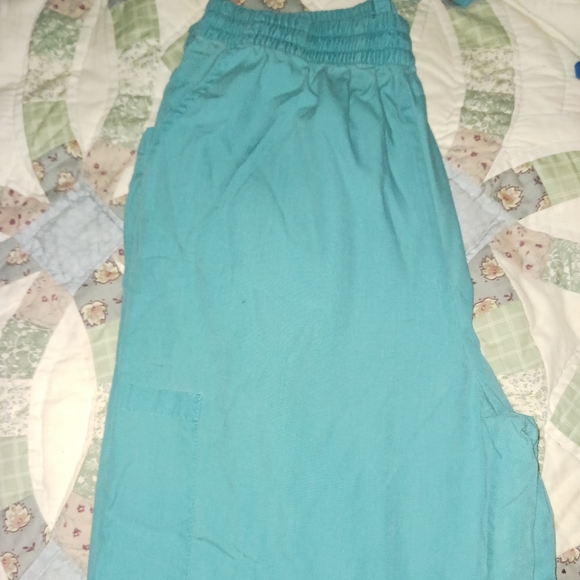 Sherly scrub set - Picture 5 of 8